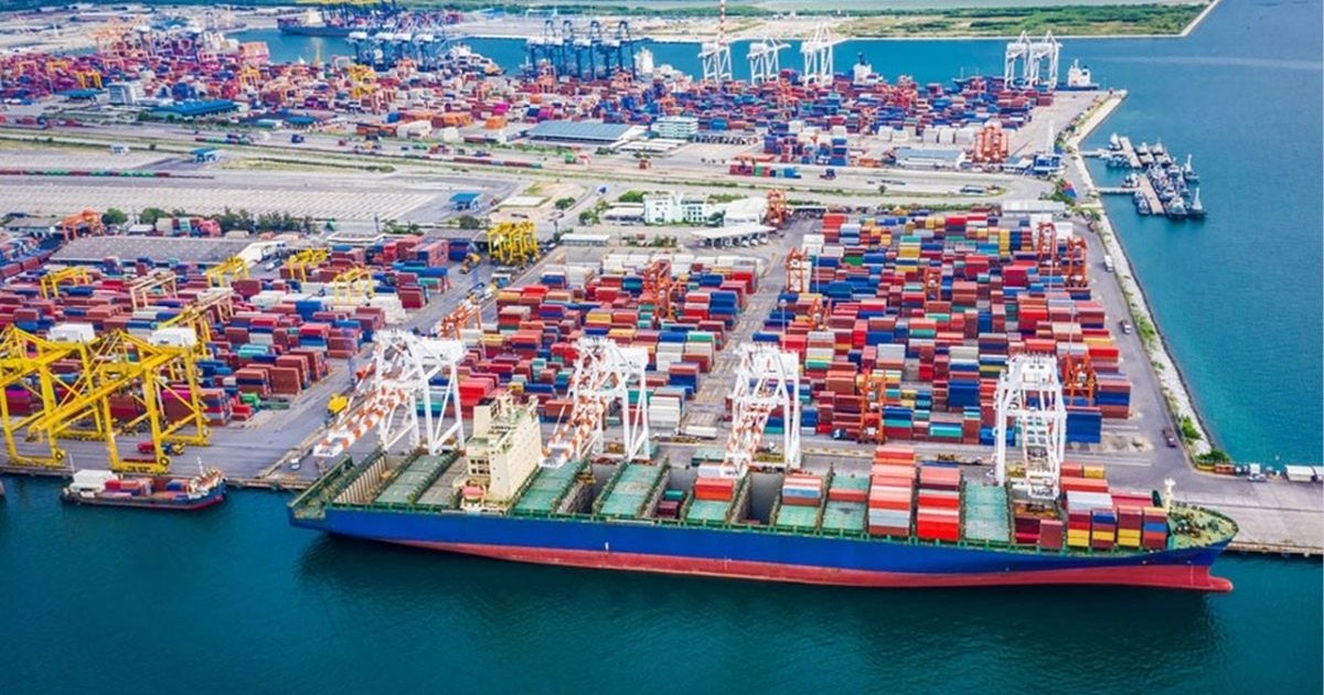 চট্টগ্রাম বন্দরের ১৫ কর্মচারীর সম্পদ তদন্ত ও দেশত্যাগে নিষেধাজ্ঞা জারির অনুরোধ