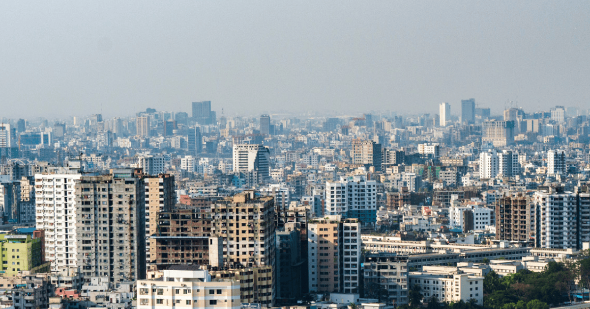 ঢাকায় দিনের তাপমাত্রা সামান্য কমতে পারে, আবহাওয়া থাকবে শুষ্ক