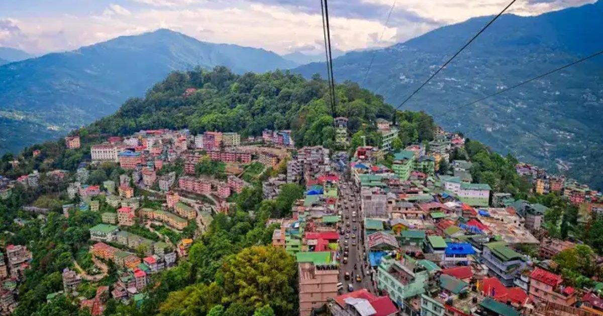 সিকিমে সাড়ে ৪ ঘণ্টায় ১৩ বার ভূমিকম্প