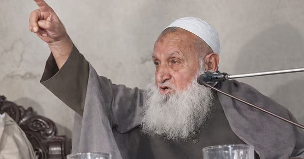 মুসলমানের জন্য জামায়াতকে ভোট দেওয়া হারাম: হেফাজত আমির