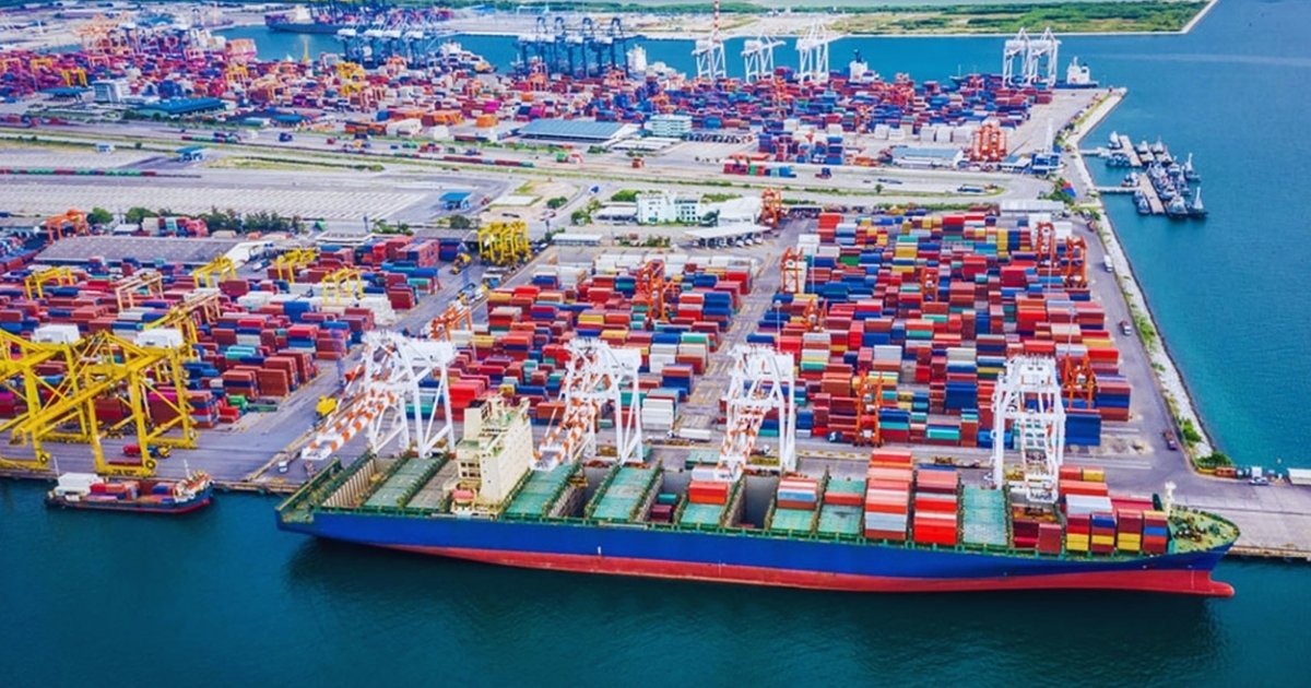 ইজারা বাতিলের দাবিতে রোববার থেকে চট্টগ্রাম বন্দরে লাগাতার ধর্মঘটের ডাক