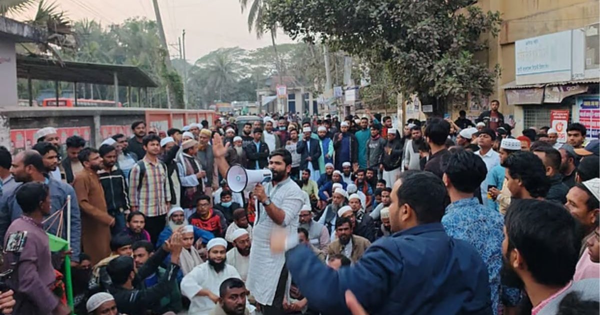 বাউফলে বিএনপি-জামায়াত সংঘর্ষ, আহত অন্তত ৪০