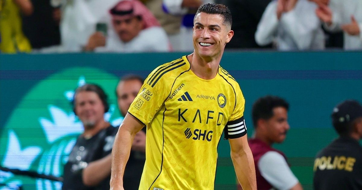 আবারও মাঠের বাইরে রোনালদো