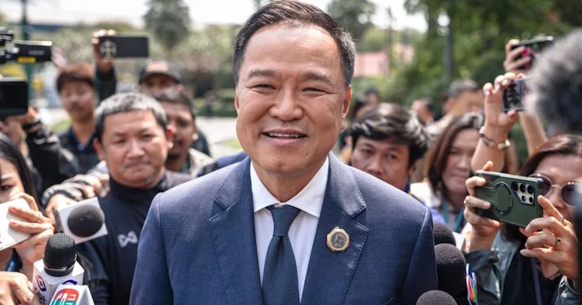 থাইল্যান্ডের জাতীয় নির্বাচনে বড় জয় পেলেন অন্তর্বর্তী প্রধানমন্ত্রী আনুতিন