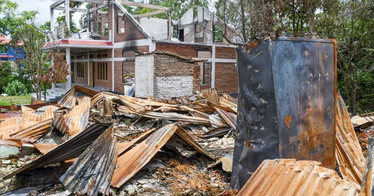 মণিপুরে ফের কুকি-নাগা দাঙ্গা, বাড়িঘরে অগ্নিসংযোগ