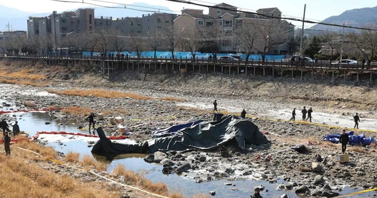দক্ষিণ কোরিয়ায় সামরিক হেলিকপ্টার বিধ্বস্ত, নিহত ২