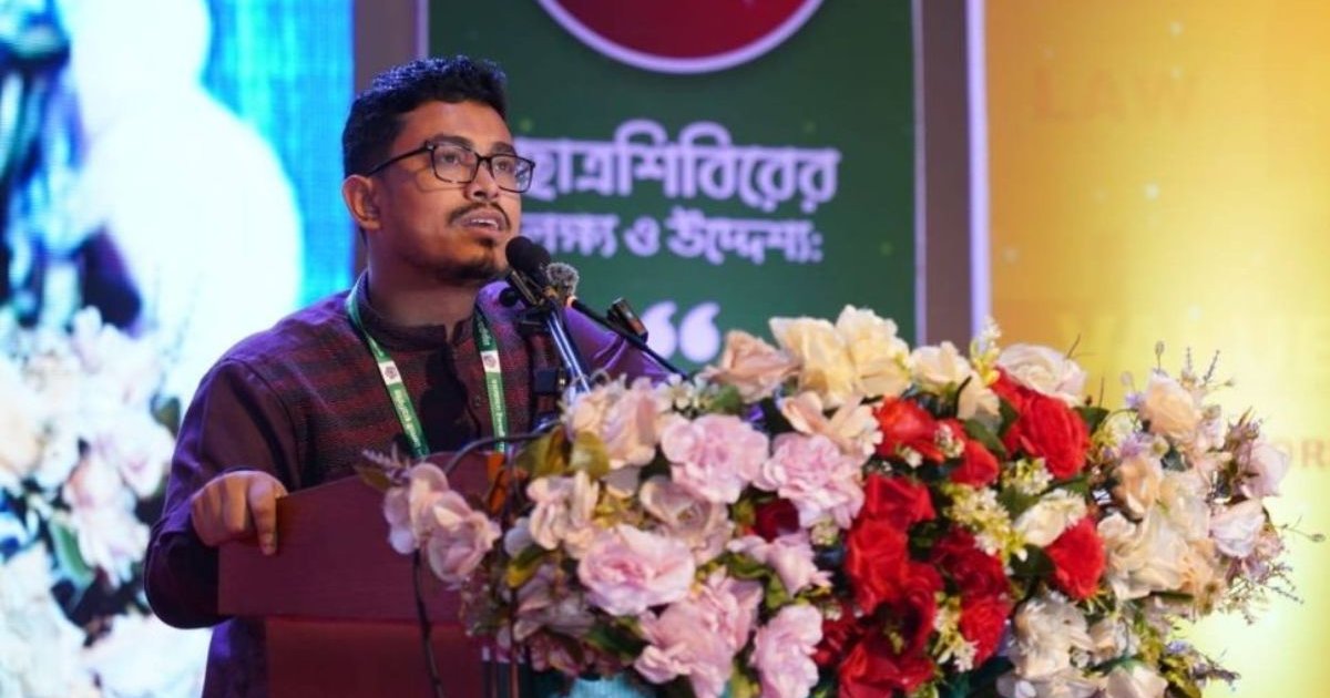 ভোটকেন্দ্রে মোবাইল নিষিদ্ধের সিদ্ধান্ত ‘নব্য ফ্যাসিজমের বাস্তবায়ন’: সাদিক কায়েম