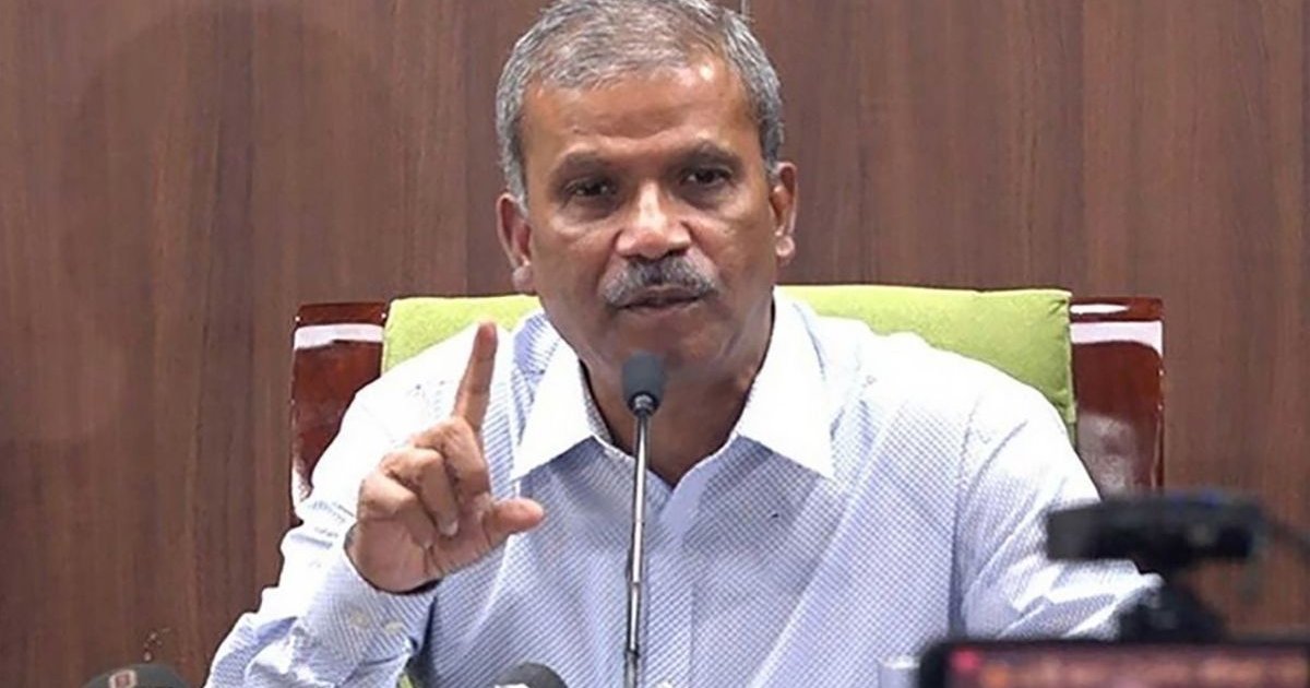 আওয়ামী লীগের একজন নেতাকেও অনুশোচনামূলক বক্তব্য দিতে দেখা যায়নি: আসিফ নজরুল