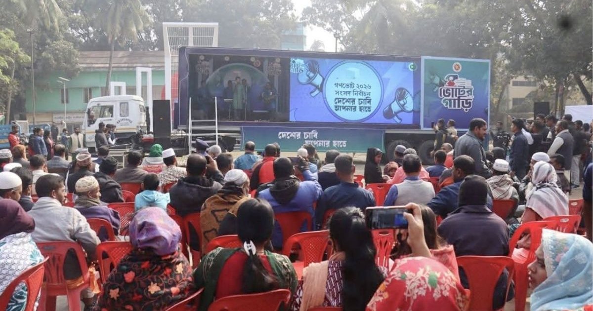 জনমত বাক্সে প্রধান উপদেষ্টাকে সাধারণ মানুষের ৪০ হাজার ‘চিঠি’