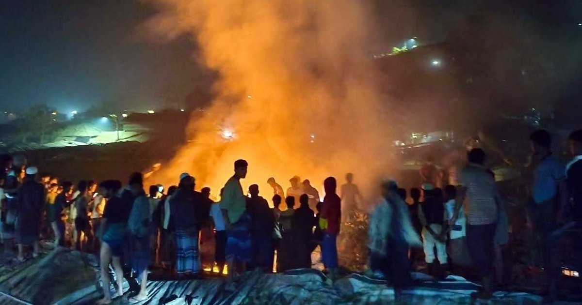 উখিয়ার বালুখালী রোহিঙ্গা ক্যাম্পে আগুন