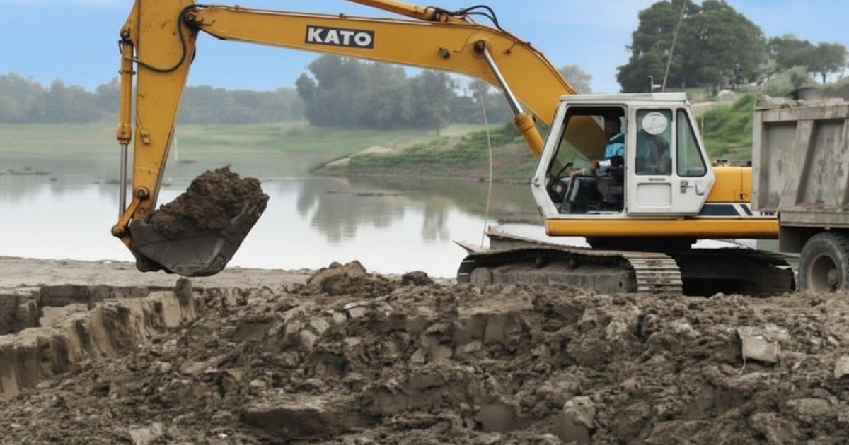মির্জাপুরে নদী-পাহাড়ে চলছে মাটি চুরির মহোৎসব