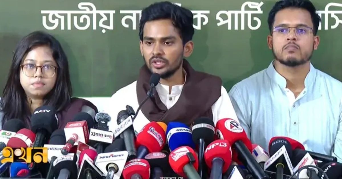 ভোটের আগের রাতে ১১ দলীয় জোটকে টার্গেট করা হচ্ছে: আসিফ মাহমুদ