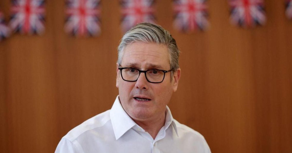 চাপ সত্ত্বেও প্রধানমন্ত্রিত্ব ছাড়বেন না স্টারমার