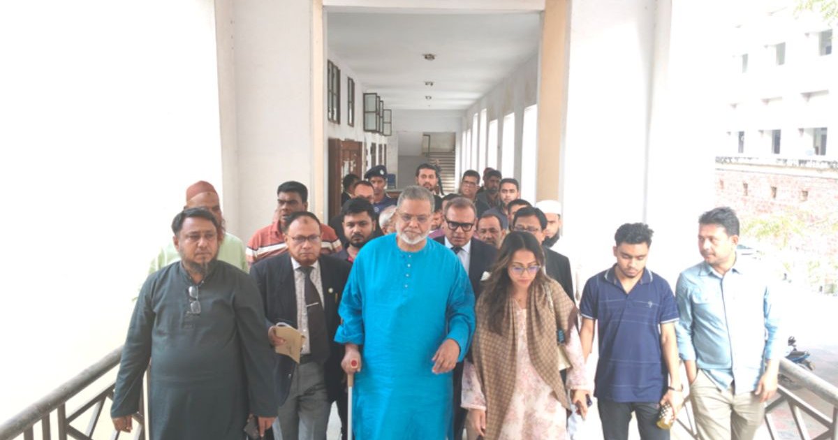 মঞ্জুরুল মুন্সী বললেন, বিষয়টা ছিল কথার কথা; আইনজীবীর দাবি— এআই দিয়ে তৈরি  