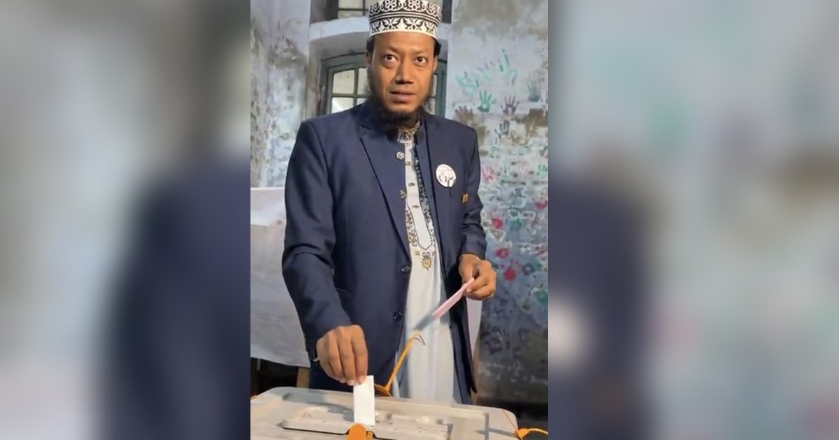 ঈদের মতো আনন্দ নিয়ে ভোট দিলাম: আমির হামজা