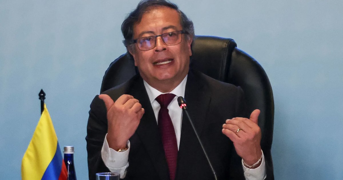 কলম্বিয়ার প্রেসিডেন্ট গুস্তাভোকে হত্যাচেষ্টা