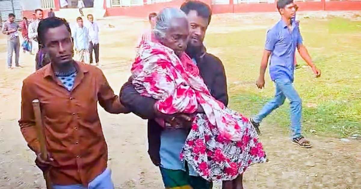 নিজ হাতে আমার পছন্দের প্রার্থীকেই ভোট দিছি: ১২০ বছরের তৈয়বজান