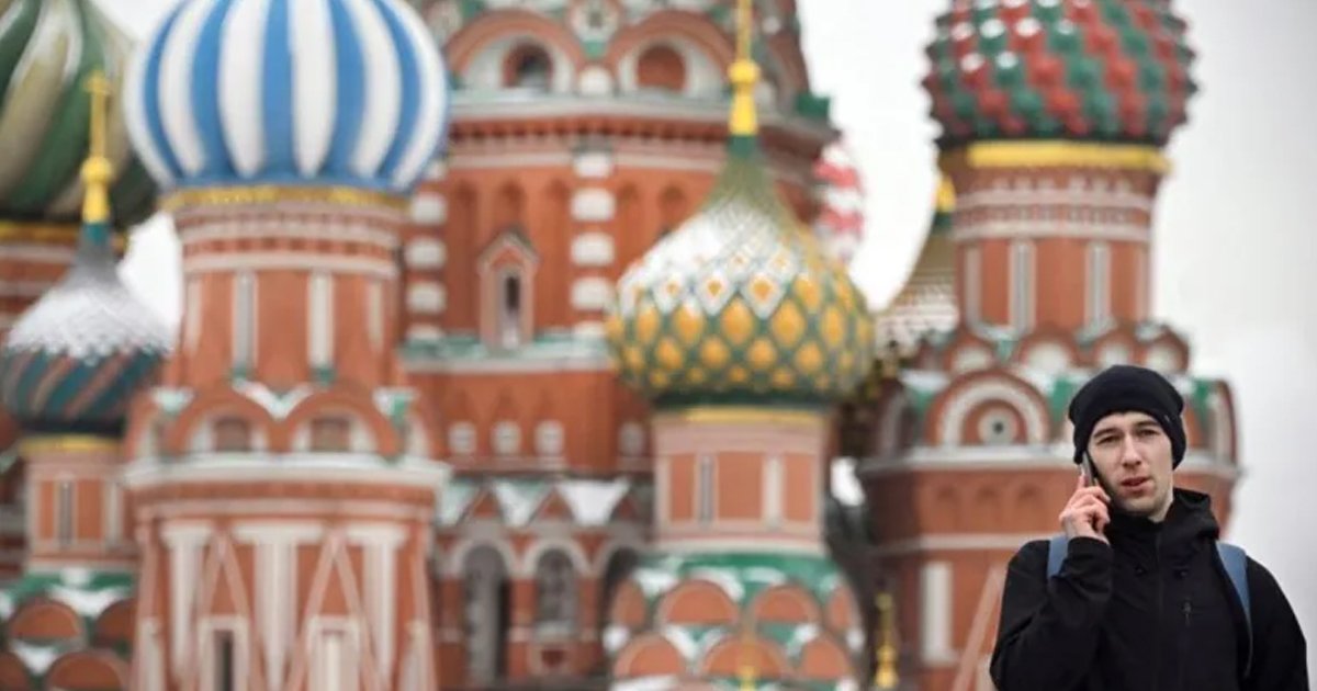 রাশিয়ায় পুরোপুরি নিষিদ্ধ হলো হোয়াটসঅ্যাপ