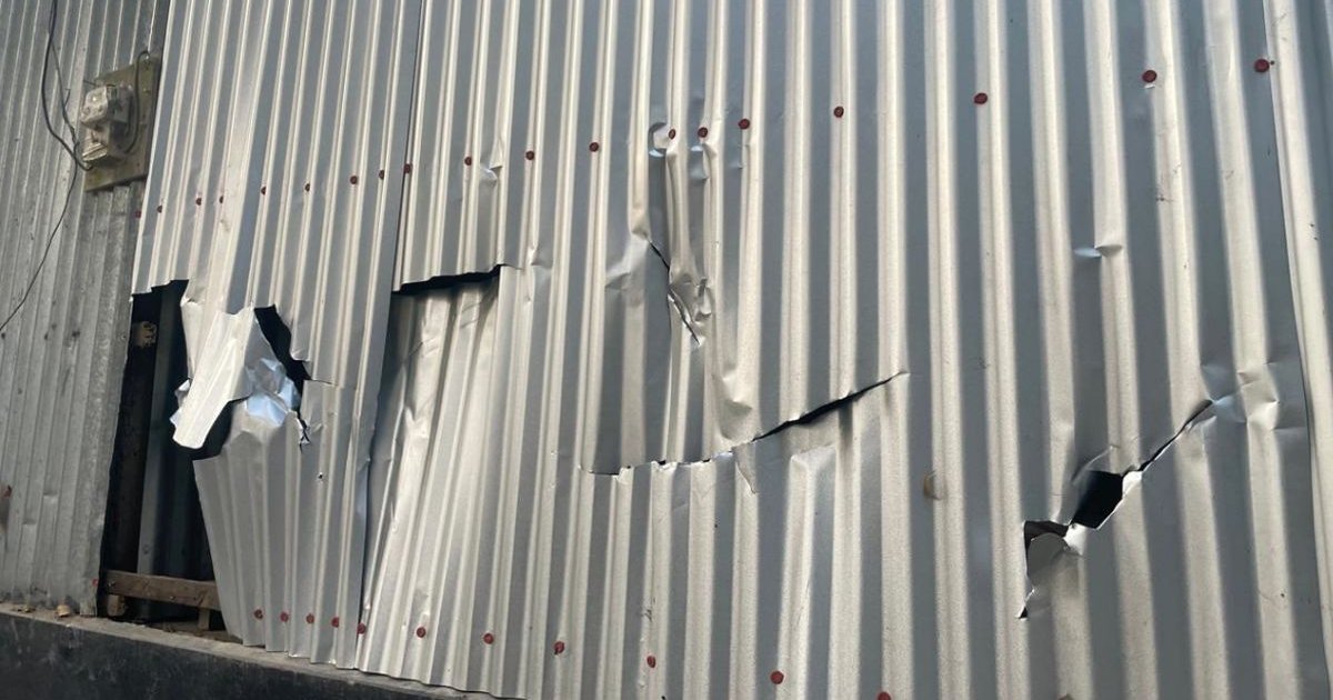 ফরিদপুরে দুই পক্ষের সমর্থকদের তর্কাতর্কির পর সংঘর্ষ, আহত ১২