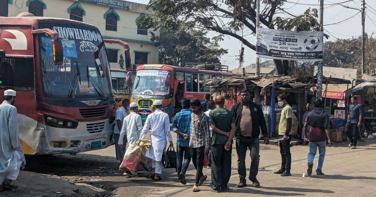 ভোট শেষে জীবিকার তাগিদে রাজধানীতে ফিরছেন মানুষ