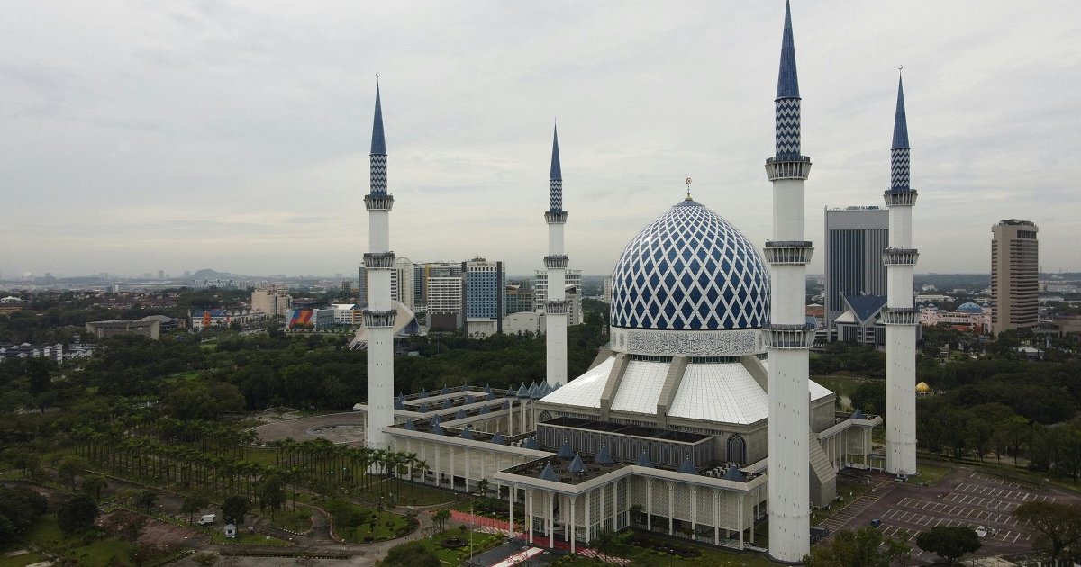 রমজানে কর্মঘণ্টা কমানোর ঘোষণা আমিরাতের