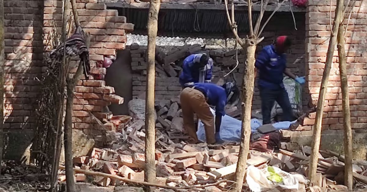 চাঁপাইনবাবগঞ্জে বাড়িতে ‘ককটেল’ বিস্ফোরণে দুজন নিহতের ঘটনায় গ্রেপ্তার ৫