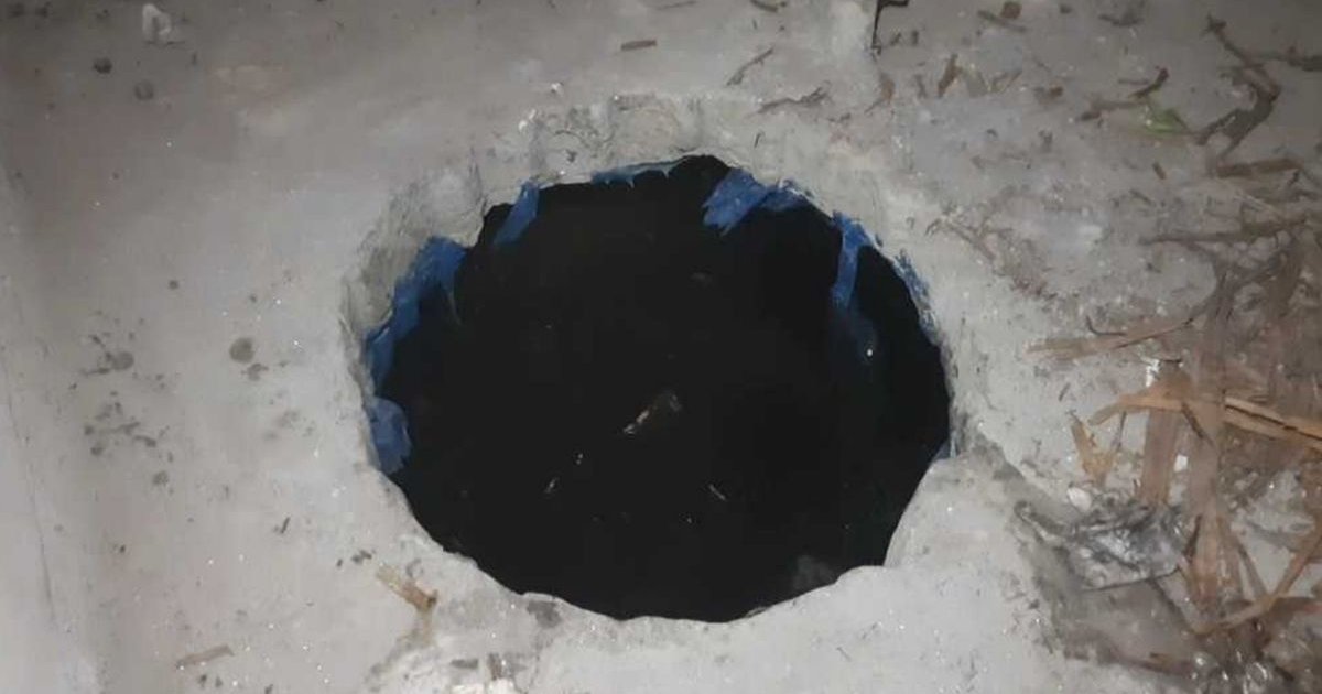 সিদ্ধিরগঞ্জে নির্মাণাধীন ভবনের রিজার্ভ ট্যাংক থেকে নারীর অর্ধগলিত মরদেহ উদ্ধার