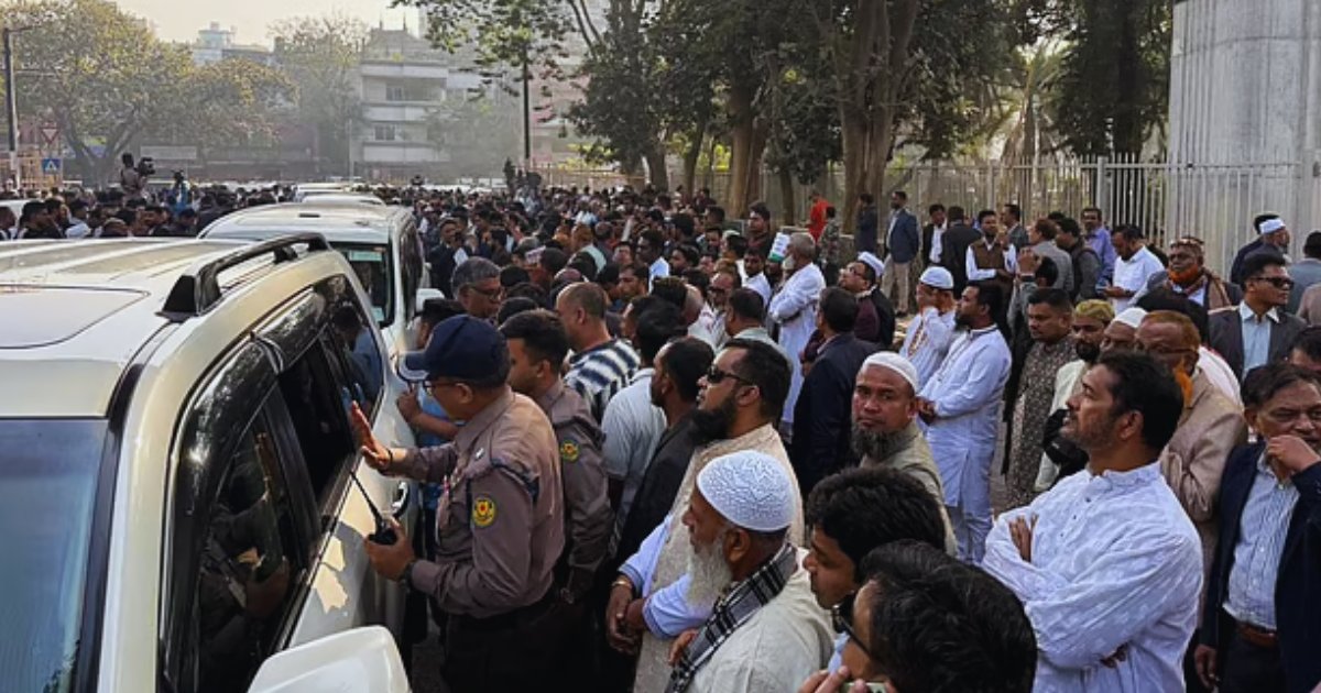 শপথ নিতে সংসদ ভবনে নবনির্বাচিত এমপিরা