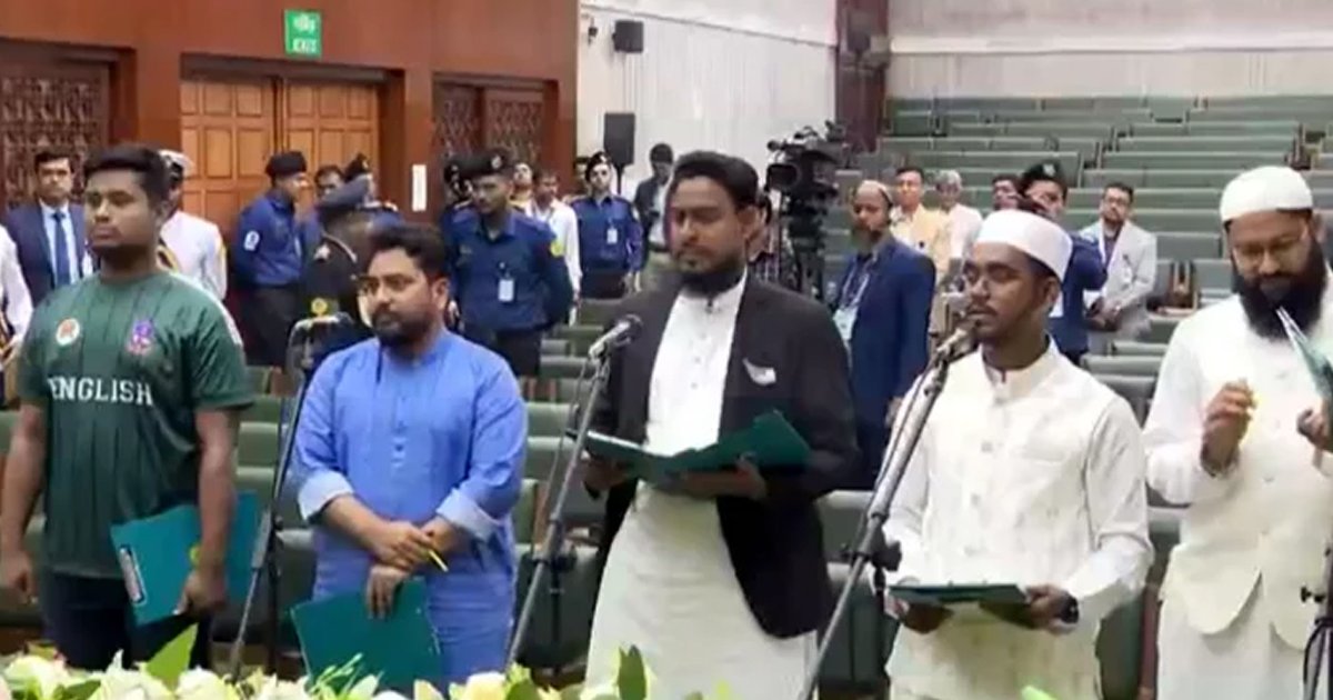 মন্ত্রিসভার শপথ অনুষ্ঠান বর্জন করলো এনসিপি  