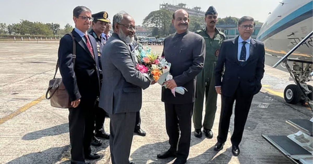 ঢাকায় এসেছেন ভারতের লোকসভার স্পিকার ও পররাষ্ট্র সচিব