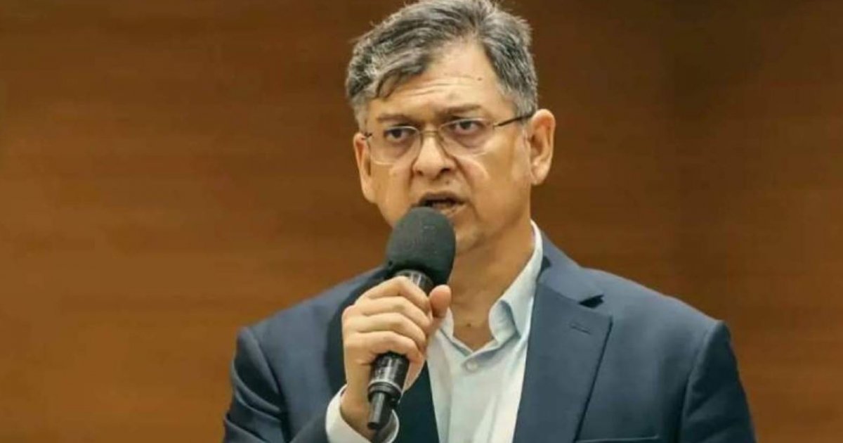 স্বরাষ্ট্র মন্ত্রণালয়ের দায়িত্ব পাচ্ছেন সালাহউদ্দিন আহমদ