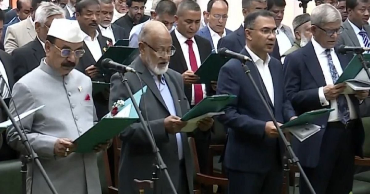 শপথ নিলেন তারেক রহমানসহ বিএনপির সংসদ সদস্যরা