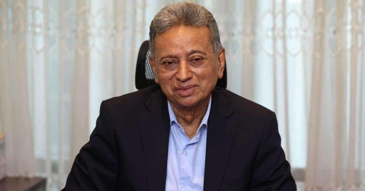 অর্থ মন্ত্রণালয়ের দায়িত্ব পাচ্ছেন আমীর খসরু 