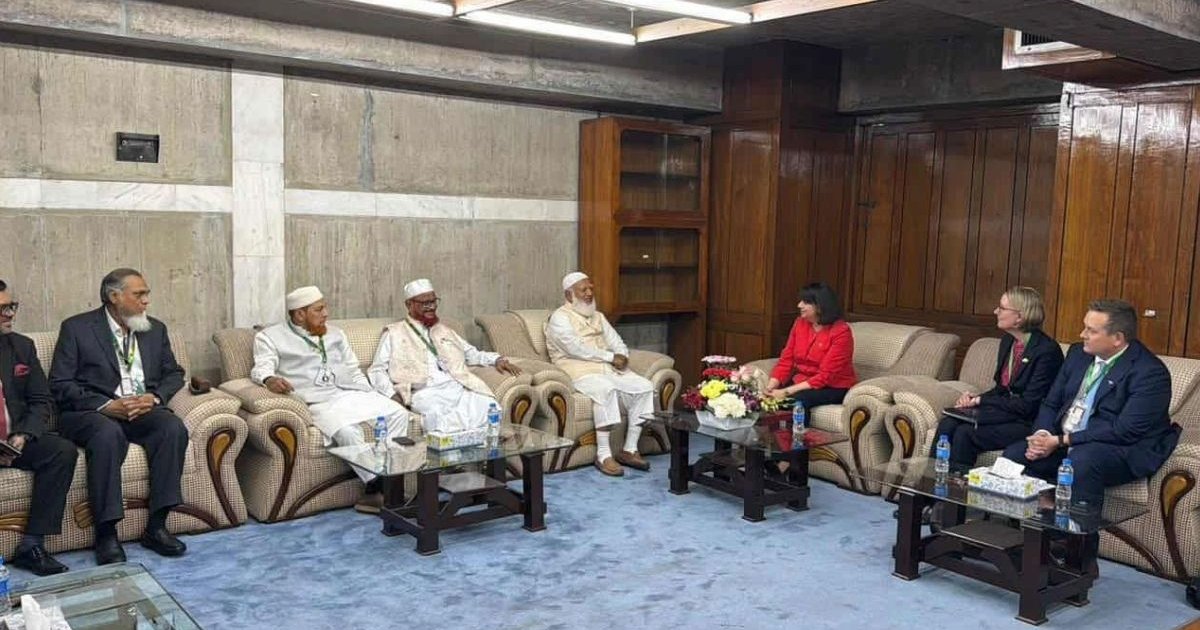 ডা. শফিকুর রহমানের সঙ্গে বিভিন্ন দেশের প্রতিনিধি দলের সাক্ষাৎ