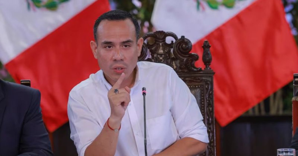 চীনা ব্যবসায়ীর সঙ্গে গোপন বৈঠক, অপসারিত পেরুর প্রেসিডেন্ট 