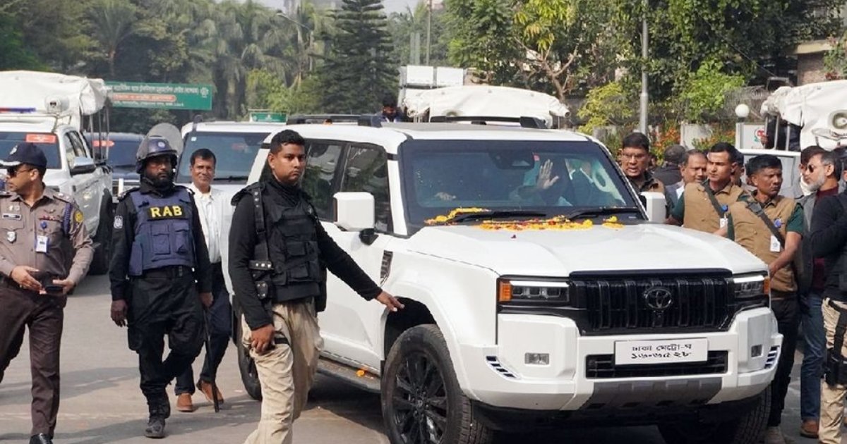 সরকারি নয়, নিজের গাড়িতে চলাফেরা করবেন প্রধানমন্ত্রী তারেক রহমান