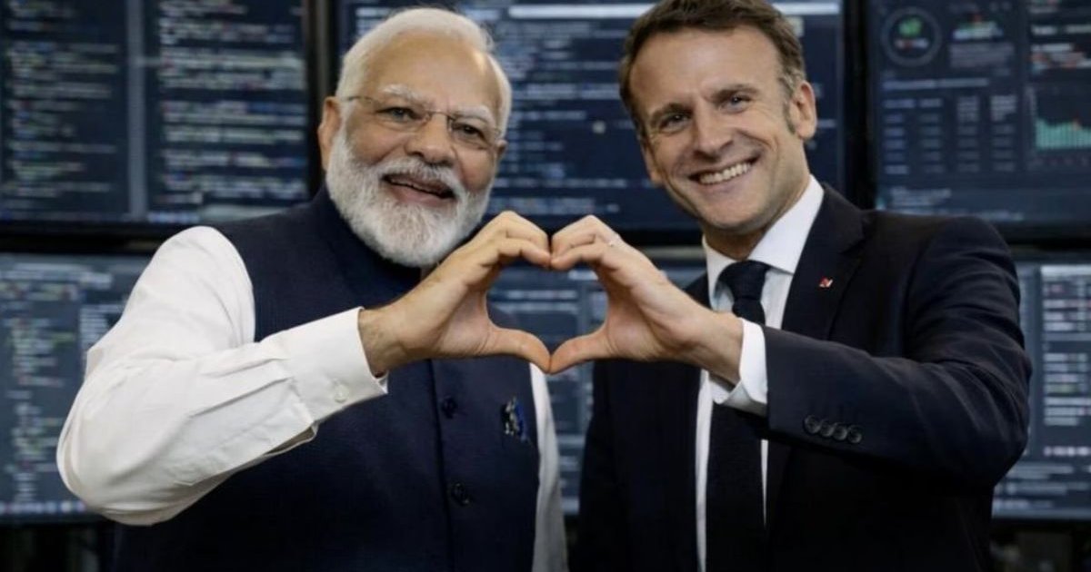 ইমানুয়েল ম্যাক্রোঁর ভারত সফর: যুদ্ধবিমান ক্ষেপণাস্ত্রসহ যেসব চুক্তি হলো