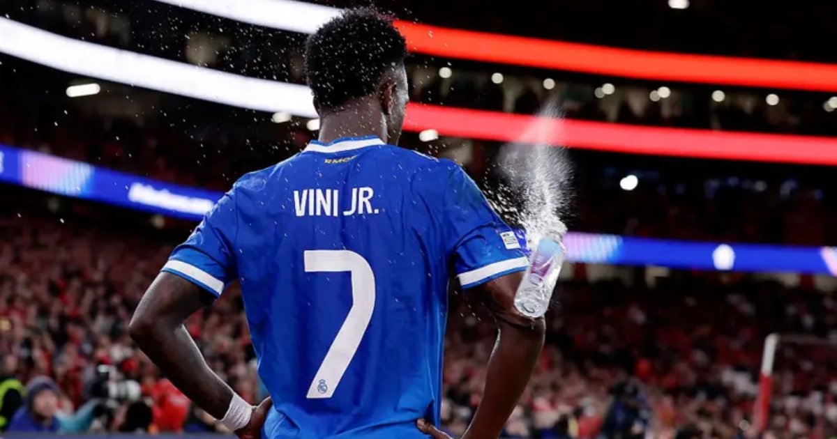 ভিনিসিয়ুসের প্রতি বর্ণবাদী আচরণে ‘মর্মাহত’ ফিফা সভাপতি