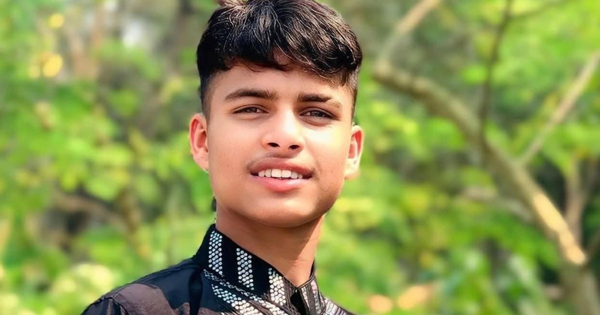 বগুড়ায় তারাবির পর কিশোরকে কুপিয়ে হত্যা