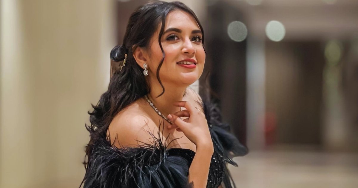 অস্ত্রোপচার শেষে হাসপাতাল থেকে বাসায় ফিরলেন তানিয়া বৃষ্টি