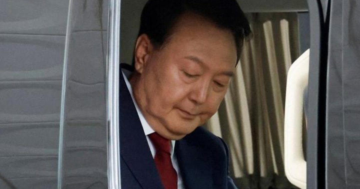 ক্ষমা চাইলেন দক্ষিণ কোরিয়ার সাবেক প্রেসিডেন্ট