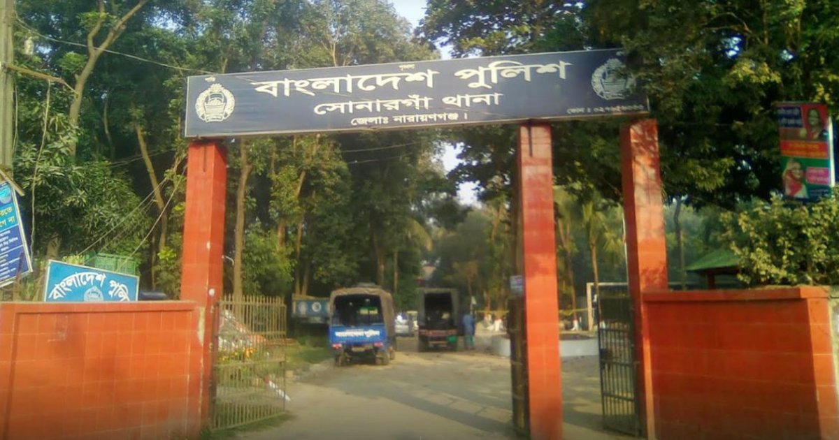 জমি থেকে মাটি নেওয়া নিয়ে সংঘর্ষ, আহত ২০