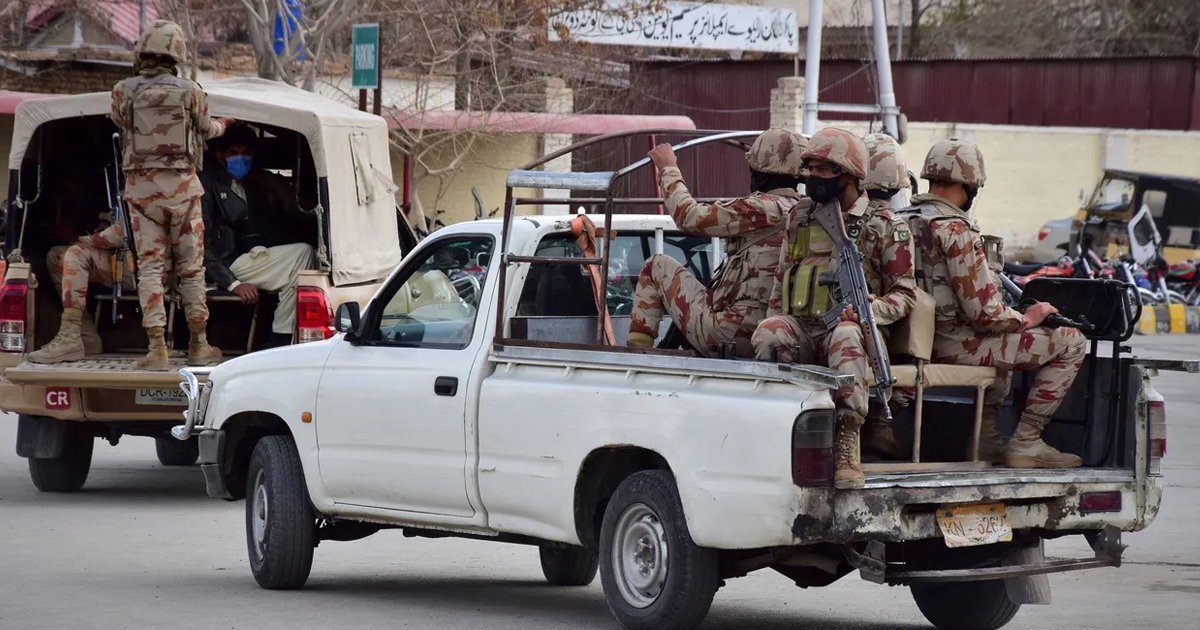 আফগানিস্তানে পাকিস্তান বাহিনীর অতর্কিত হামলা 