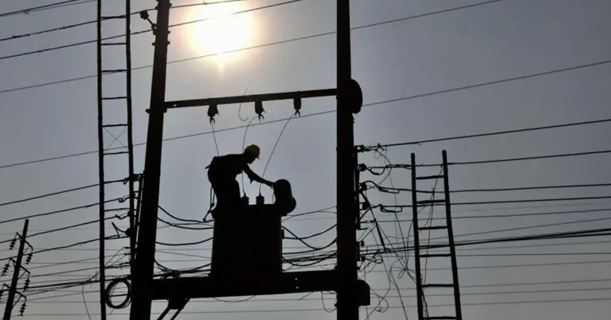 বিদ্যুতে ৪৫ হাজার কোটি টাকা বকেয়া, দেউলিয়া পরিস্থিতি বলছেন নতুন মন্ত্রী 