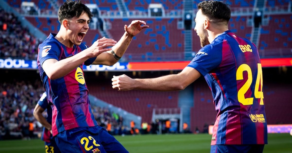 লেভান্তেকে হারিয়ে শীর্ষে ফিরলো বার্সেলোনা