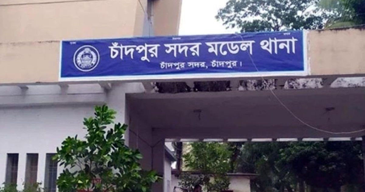 চাঁদপুরে কিশোর গ্যাং দমনে অভিযান, আটক ২১