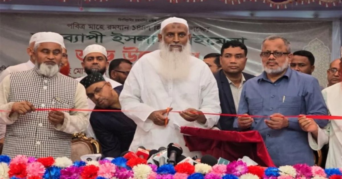 ধর্মব্যবসায়ীদের কোথাও জায়গা দেওয়া হবে না: ধর্মমন্ত্রী