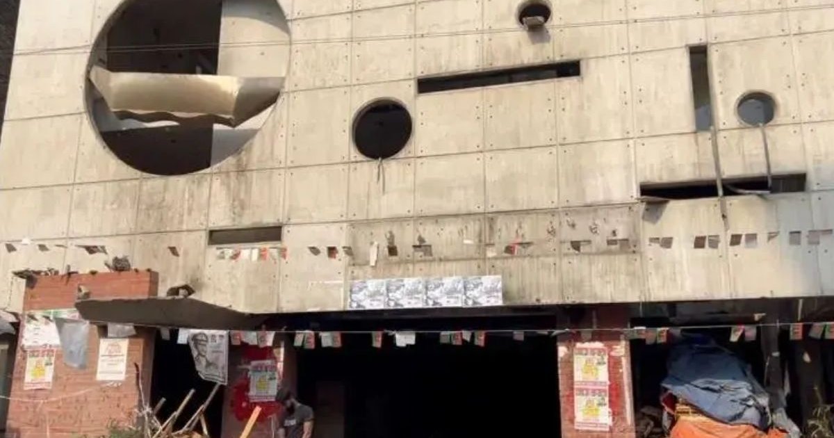 কার্যক্রম নিষিদ্ধ আওয়ামী লীগের কার্যালয় খোলা নিয়ে প্রশ্ন, নির্দেশনা নাকি সমঝোতা?