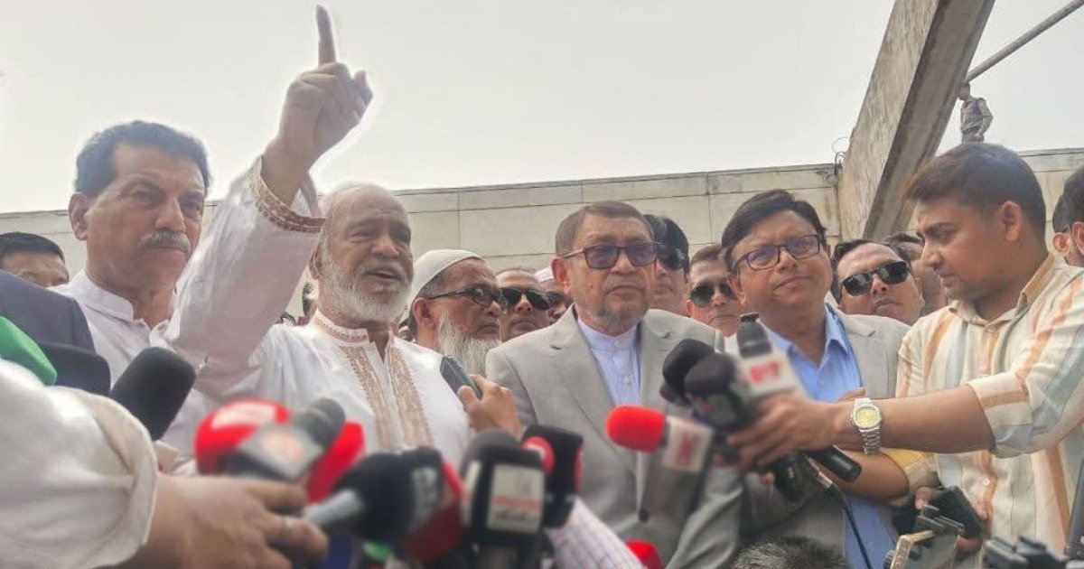 বিএনপি প্রতিহিংসা নয় বহুদলীয় গণতন্ত্রে বিশ্বাস করে: আওয়ামী লীগের ফেরার প্রশ্নে মঈন খান