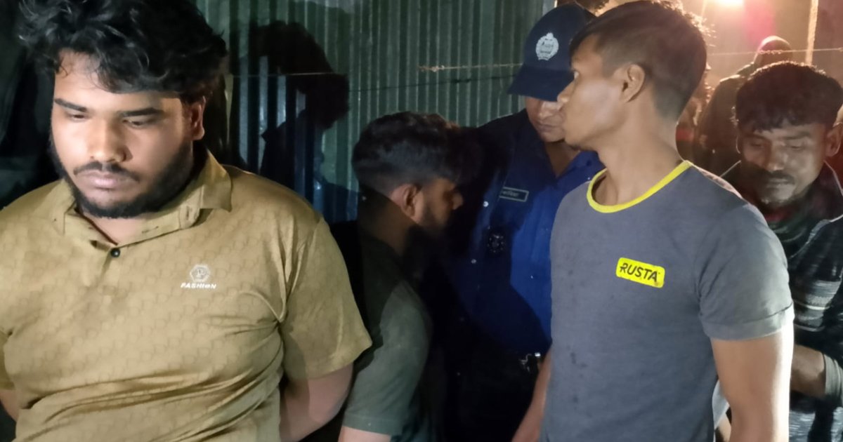 টাঙ্গাইলে রাতের আঁধারে ৮ ঘোড়া জবাই, ৪ কসাই আটক